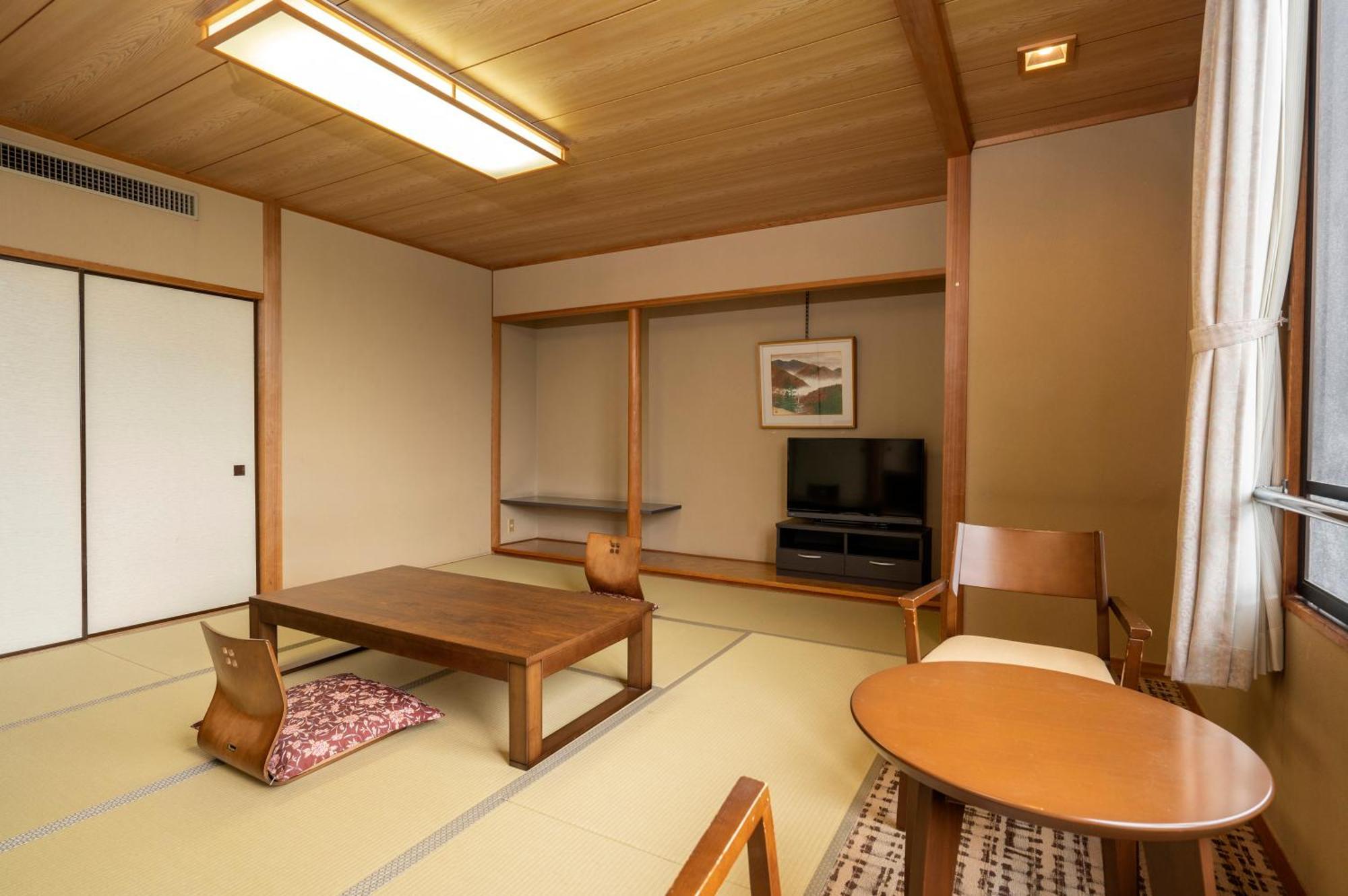 Kamenoi Hotel Ome Habitación foto